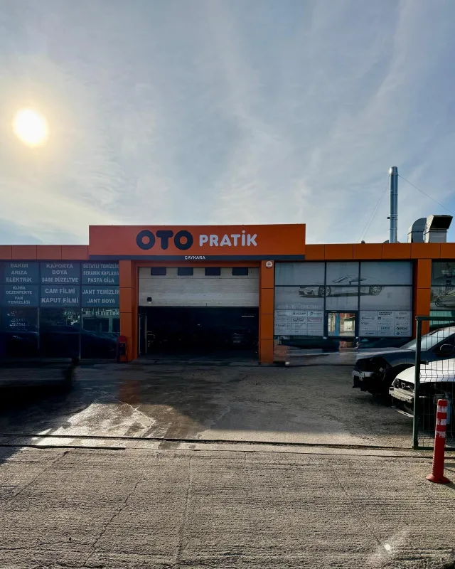 Otopratik Çaykara Çorlu servis binasının dış cephesi
